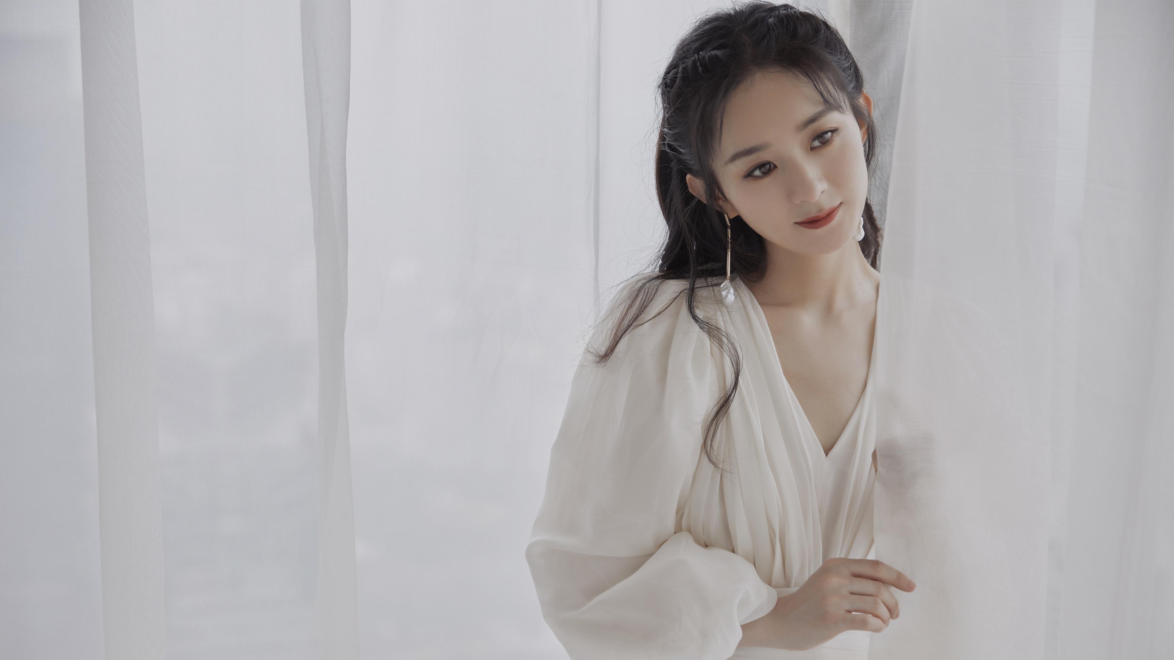 破茧与碾压,当格子军团以经验带走雄狮,萨卡正用青春风暴撕碎防线