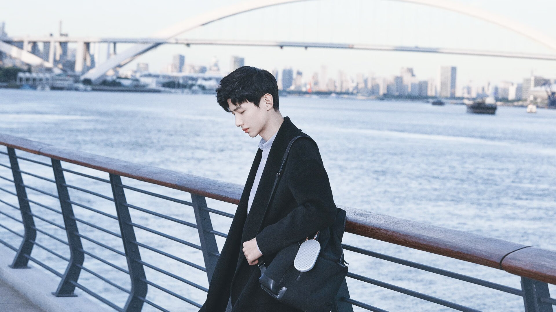 天王山之战！恩比德制霸内线，76人险胜独行侠赢得排名关键卡位战