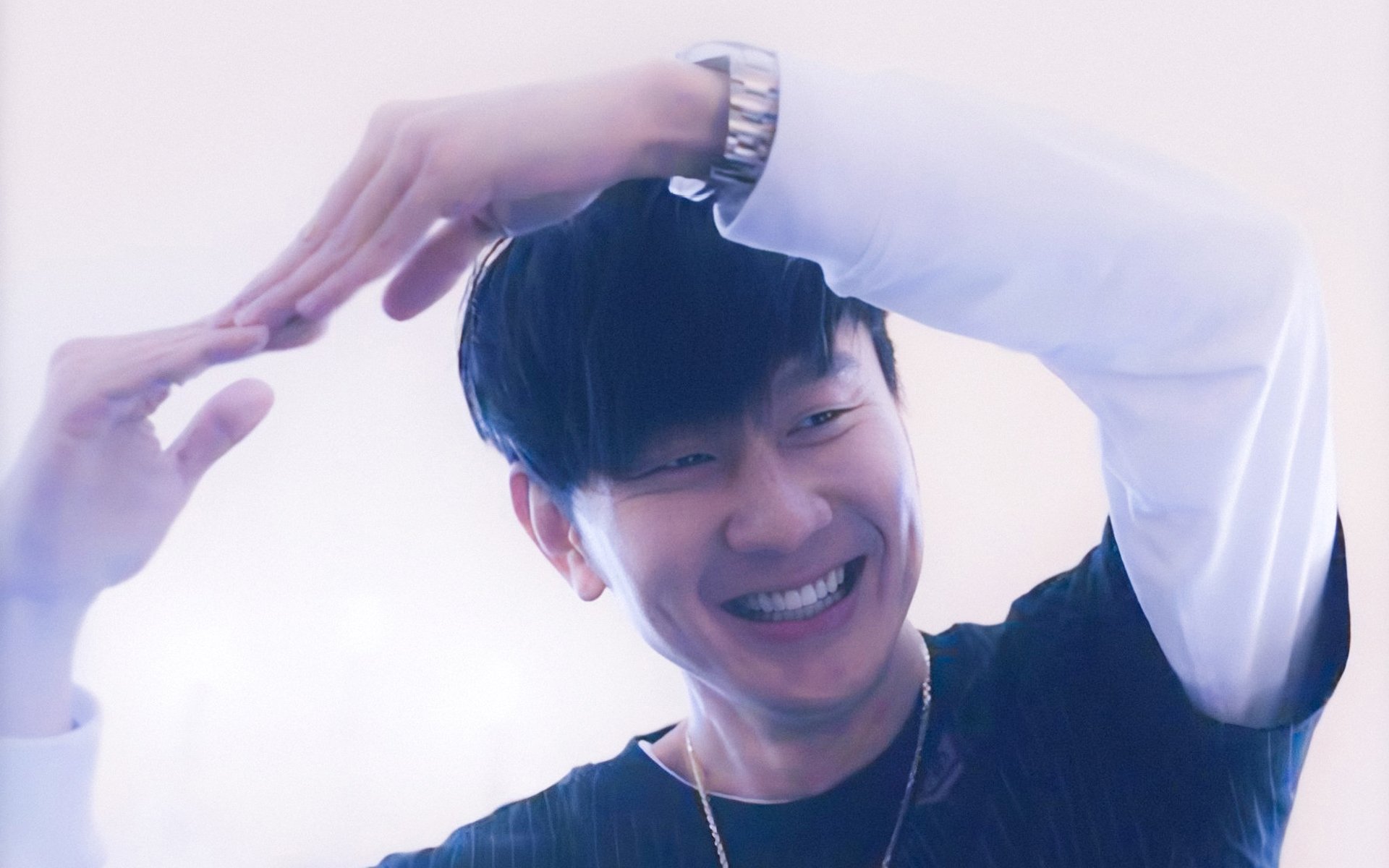 爱游戏在线-当厄瓜多尔鏖战拜仁，英超争冠焦点战的非典型隐喻