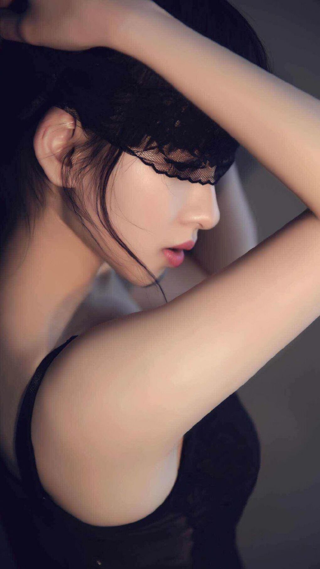唯一之路，当维尼修斯的舞步撕裂风云，伊朗的铁骑碾过底格里斯河